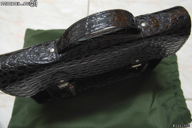 Zatchels 偽鱷皮英式書包