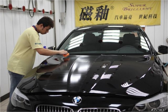 2012年式 F10 520i 開箱 + 冠彰磁釉