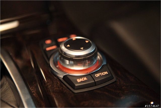 2012年式 F10 520i 開箱 + 冠彰磁釉