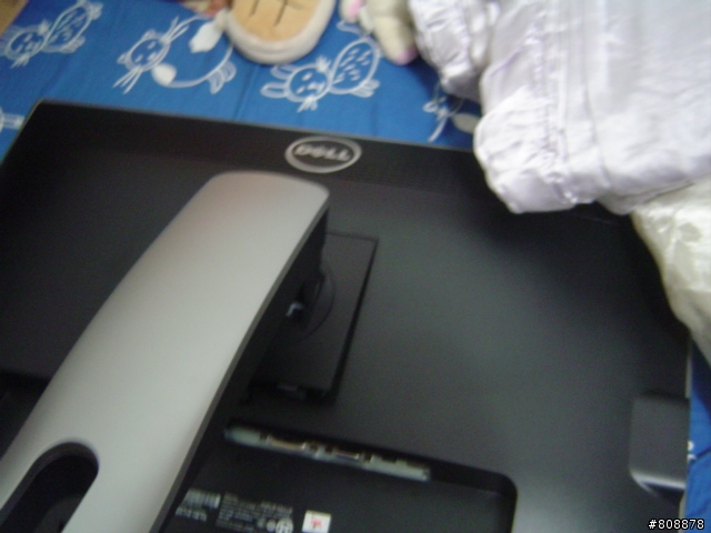 Dell U2412M與小懶熊(?)的開箱