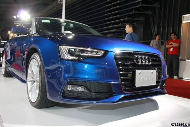 高雄車展逛一圈