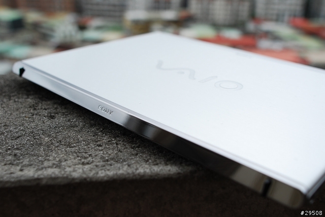 It's Sony VAIO T – 介面完整的高質感Ultrabook 筆電