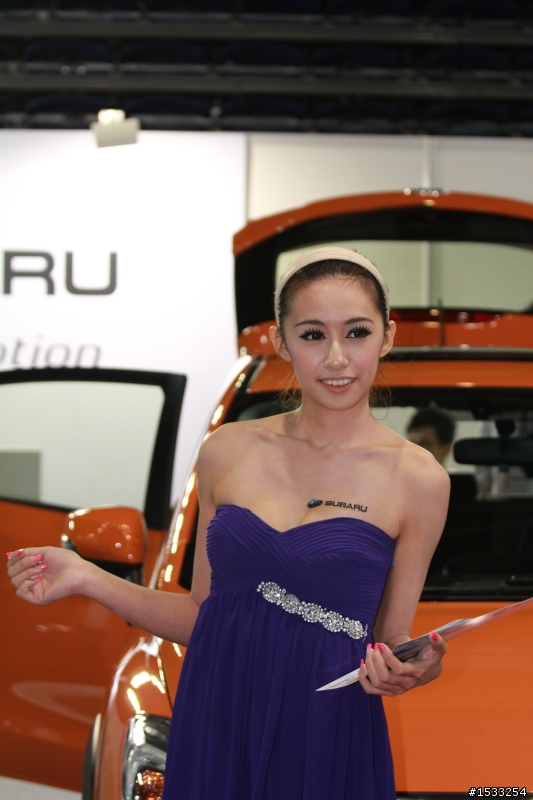 高雄車展逛一圈