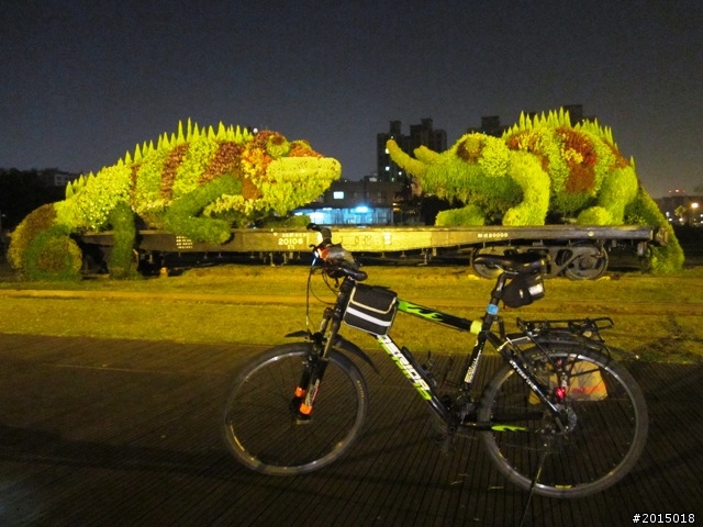 【城市漫遊番外篇】夜的獨白–港都自行車道午夜特輯