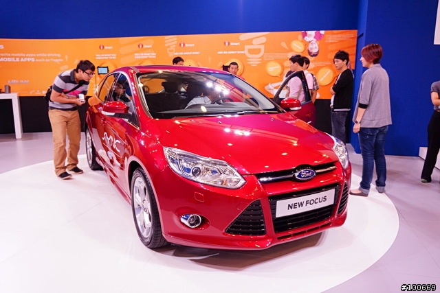 2012 Computex 福特展區 含 啟動影片 - Ford 2012 New Focus + EVOS Concept