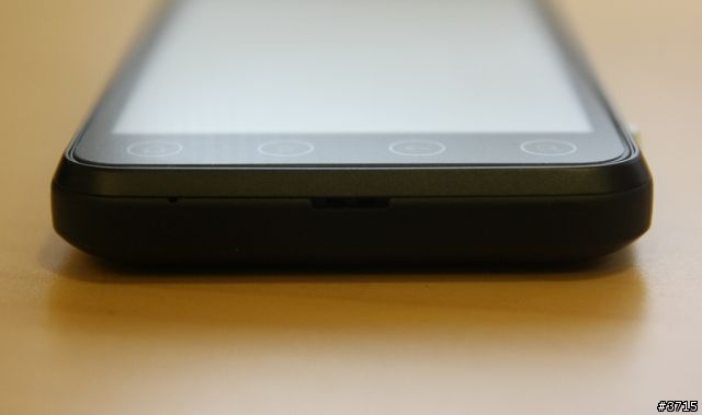 HTC EVO 3D 開箱分享