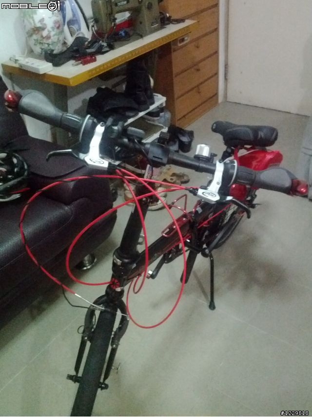 小黑紅變裝記 (Dahon SP8 重新走線, 加雙盤, 換人間肉球) 完