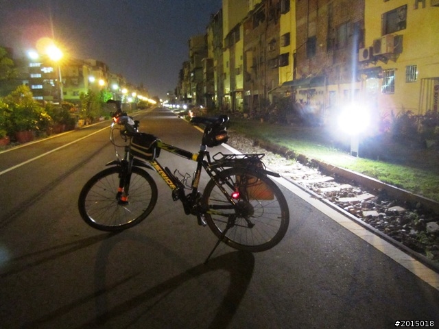 【城市漫遊番外篇】夜的獨白–港都自行車道午夜特輯