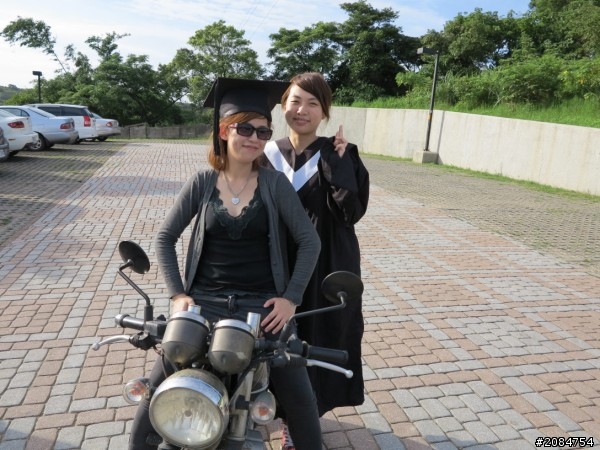 省道一姐輕省生活,奔馳吧小綿羊與大野狼。