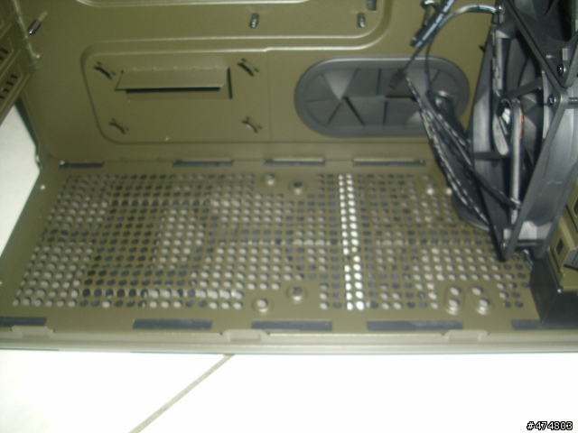 濕內褲的逆襲~~~CORSAIR VANGEANCE C70 機殼不專業開箱