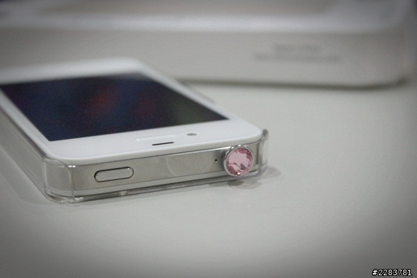 【開箱】Discovery buy iPhone 4S 施華洛世奇粉鑽殼
