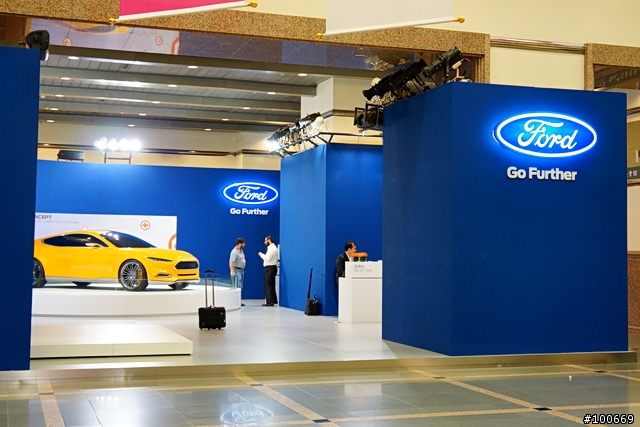 2012 Computex 福特展區 含 啟動影片 - Ford 2012 New Focus + EVOS Concept