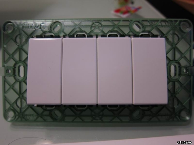 打造自己的家用燈控系統 ─ DALI 燈控測試開箱