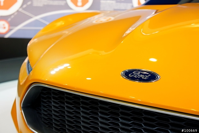 2012 Computex 福特展區 含 啟動影片 - Ford 2012 New Focus + EVOS Concept