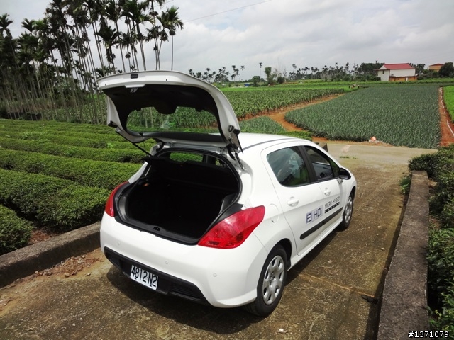 兩天一夜輕旅行,我要與PEUGEOT 308 1.6L e-HDi 共度一場LOVE的輕旅行