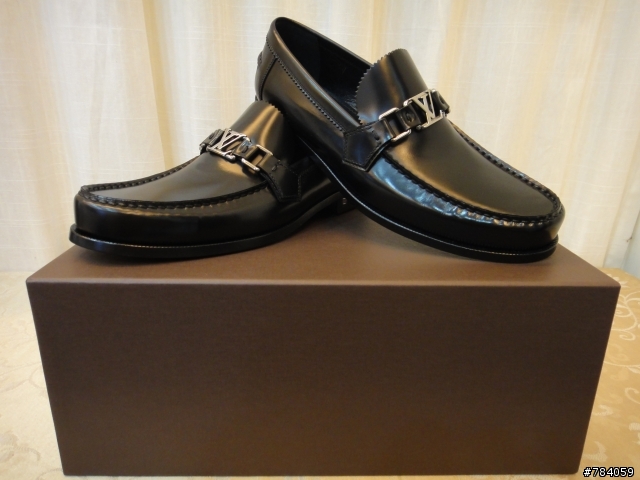 開箱分享-LV Major Loafer 小牛皮鞋