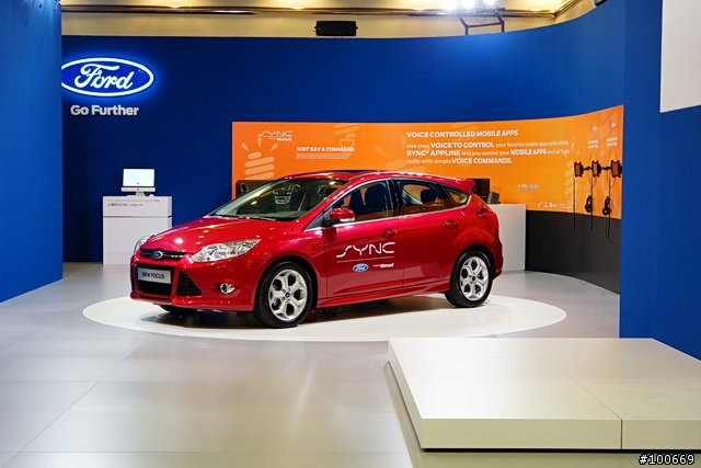 2012 Computex 福特展區 含 啟動影片 - Ford 2012 New Focus + EVOS Concept