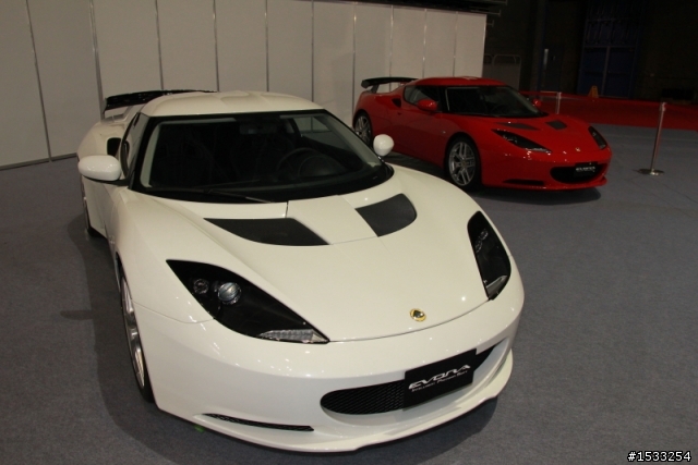 高雄車展逛一圈