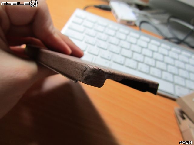 IPEVO-胡桃木紋背蓋&Tubular 藍牙立體聲無線喇叭