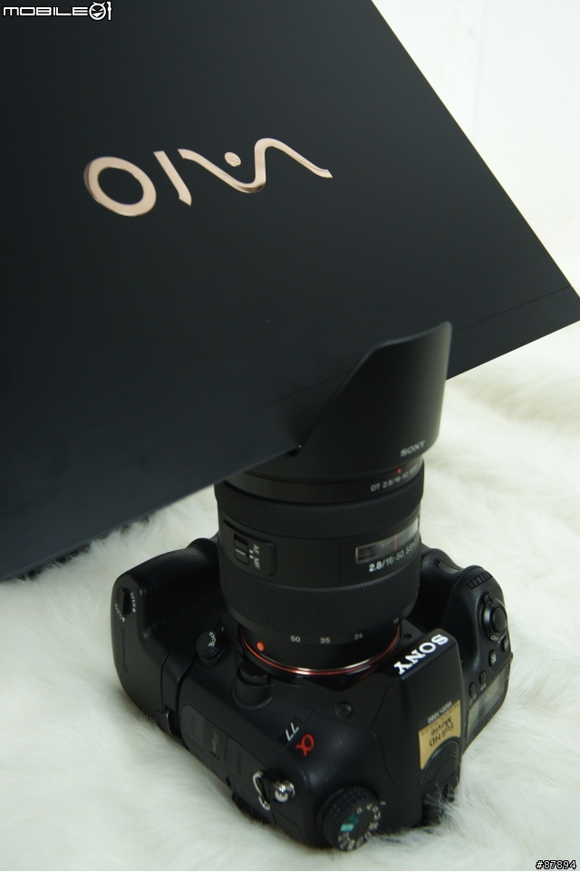 《Sony》黑鑽颶風 狂掃來襲 SVS13A15GW/N 星鑽黑篇