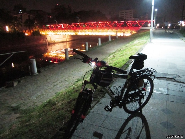 【城市漫遊番外篇】夜的獨白–港都自行車道午夜特輯