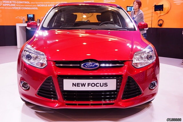 2012 Computex 福特展區 含 啟動影片 - Ford 2012 New Focus + EVOS Concept