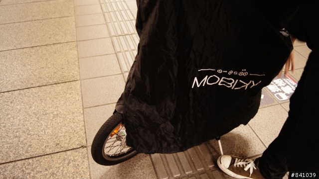 輕鬆通勤!! MOBIKY 方便性大考驗!! 6點下班時間台北車站到忠孝復興實測~
