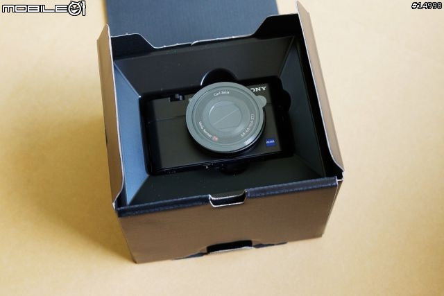 收到貨的來開個箱吧!SONY DSC-RX100