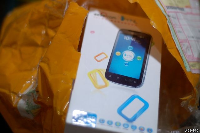 長江v9(mtk6575)開箱囉(台灣型號thl S3)