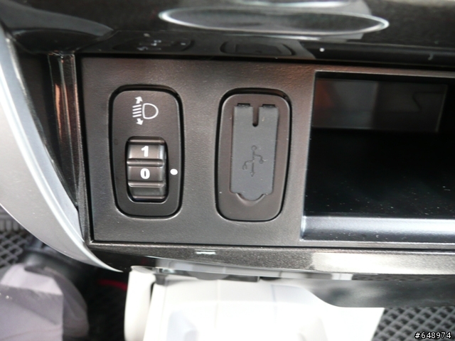 Colt plus-精緻版特仕車-開箱-真的很省油