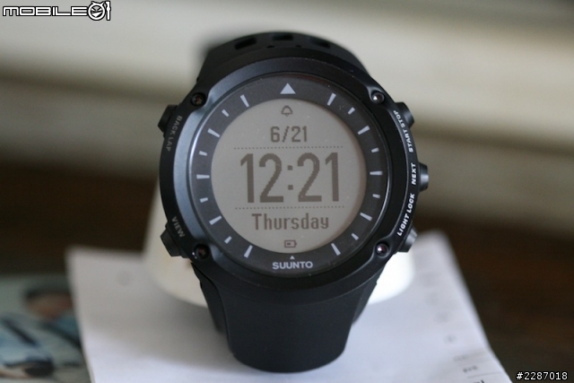 開箱:Suunto Ambit GPS OutDoor錶(黑色)開箱分享