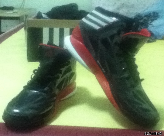 Adizero Crazy Light 2 首發開箱(應該