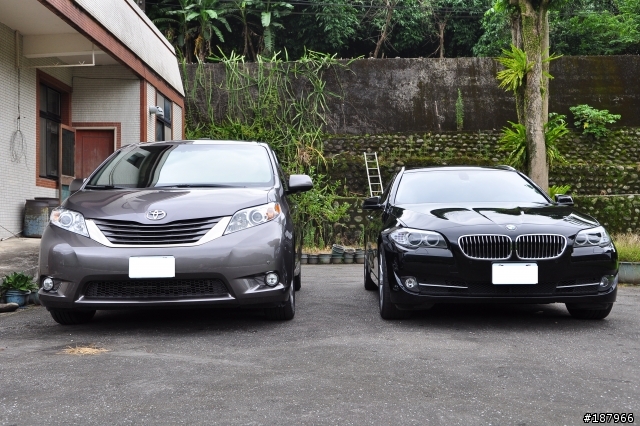 當 Toyota Sienna Limited 遇見 BMW 528 Touring(圖多)