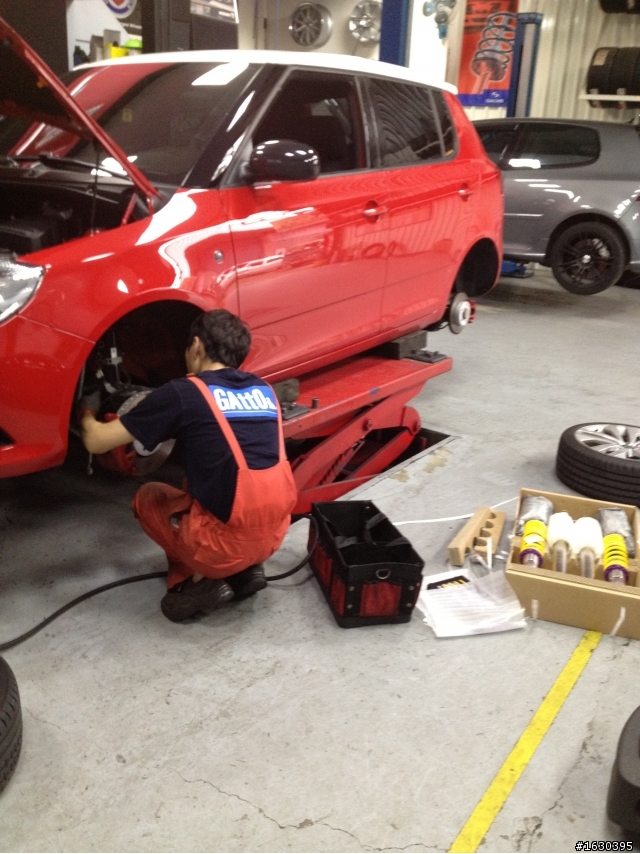 FABIA RS更換KW V3開箱文