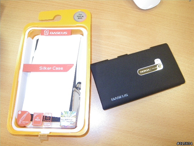 Win8 vs 7.8 想買就買, 不想買就不要買 Nokia Lumia 900 開箱
