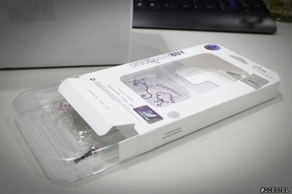 【開箱】Discovery buy iPhone 4S 施華洛世奇粉鑽殼