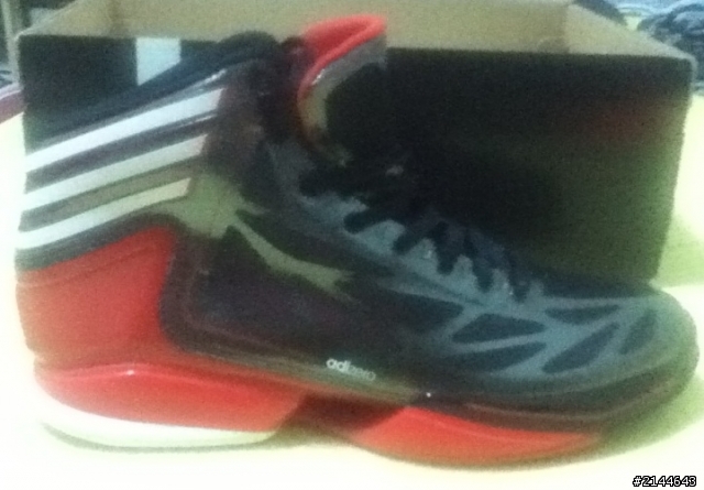 Adizero Crazy Light 2 首發開箱(應該