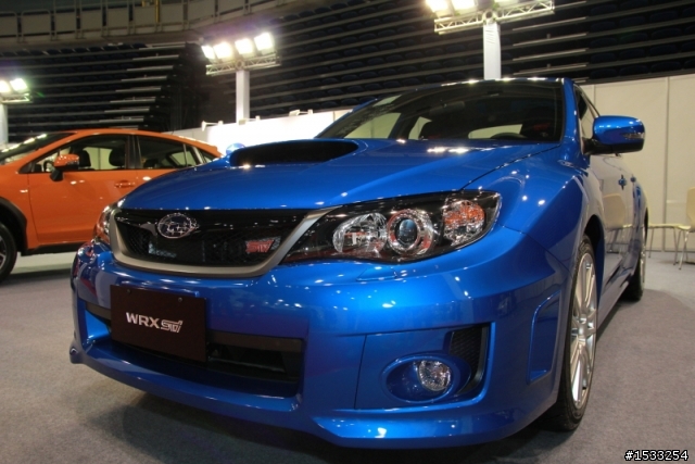 高雄車展逛一圈