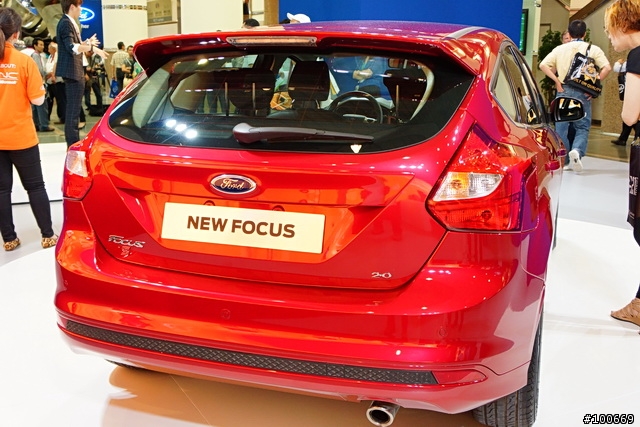 2012 Computex 福特展區 含 啟動影片 - Ford 2012 New Focus + EVOS Concept