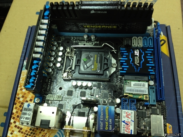 超強小鋼砲...銀欣SG07機殼 安裝Asus P8Z77-I Deluxe + I7 3770K+GTX690