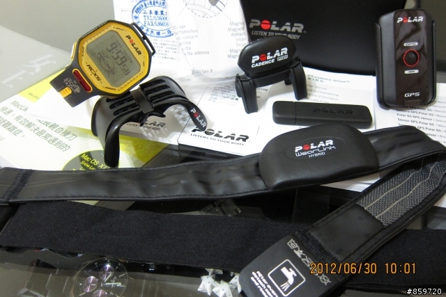 『開箱』POLAR RCX5 邊跑邊聊天,噗通百分百〜(❁´◡`❁)*✲゚*
