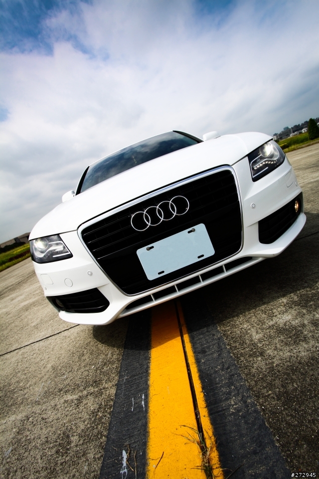 AUDI A4 AVANT遲來的開箱文