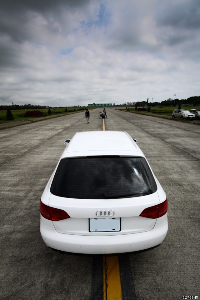 AUDI A4 AVANT遲來的開箱文