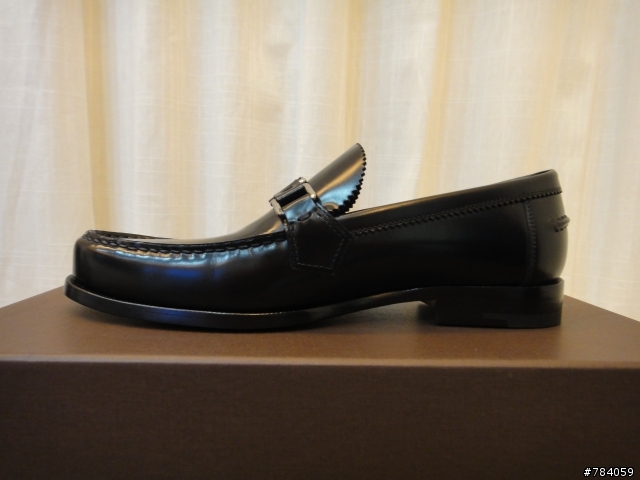 開箱分享-LV Major Loafer 小牛皮鞋