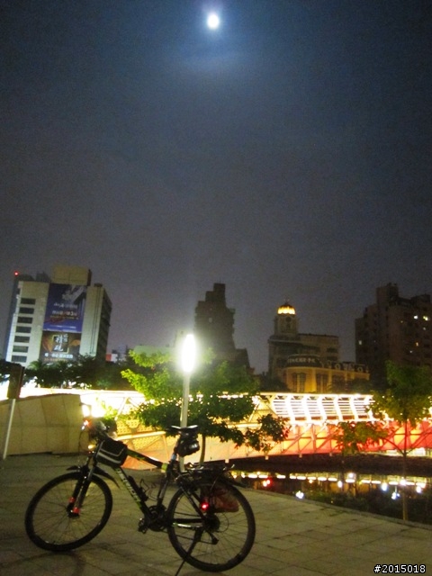 【城市漫遊番外篇】夜的獨白–港都自行車道午夜特輯
