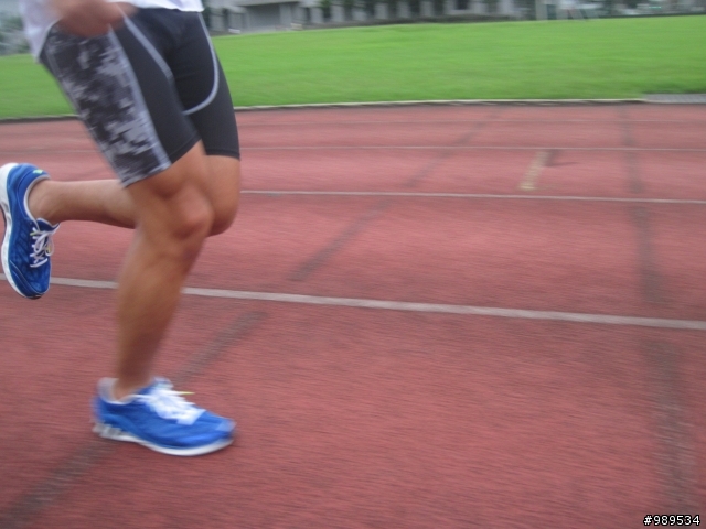 360度全方位透心涼跑鞋-adidas跑鞋試用活動心得分享_Climacool Seduction男鞋