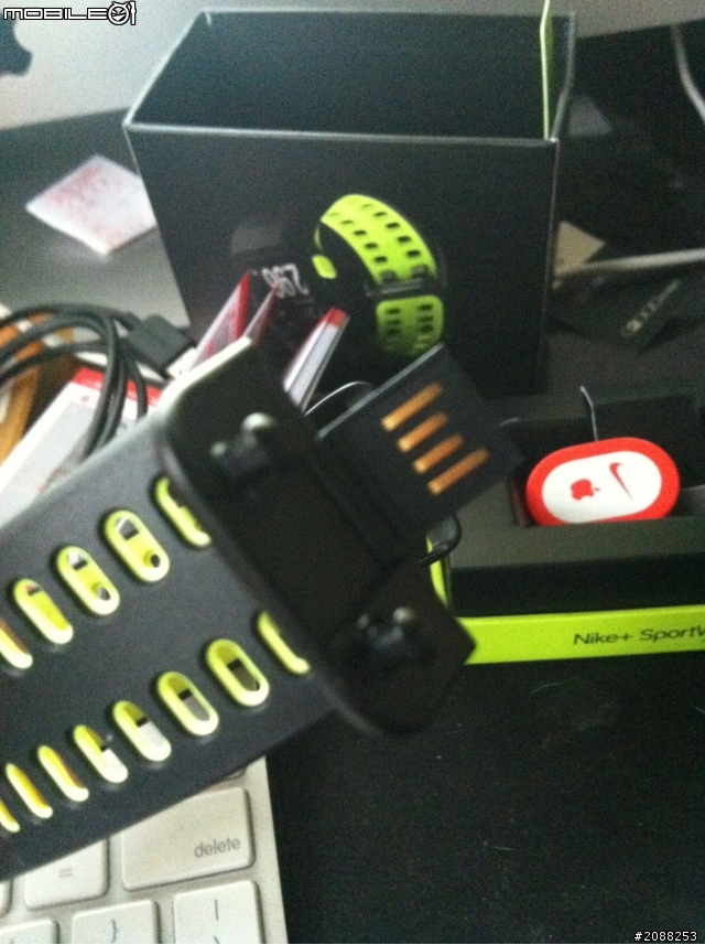 NIKE+ SportWatch GPS新手開箱+新手跑步史