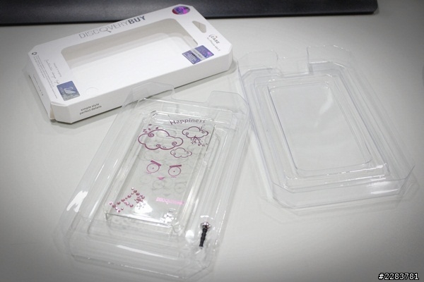 【開箱】Discovery buy iPhone 4S 施華洛世奇粉鑽殼