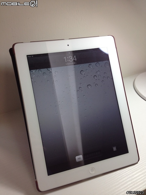 【簡單開箱】ozaki iCoat Y型保護套 for new iPad - 還是多考慮一下吧 ><