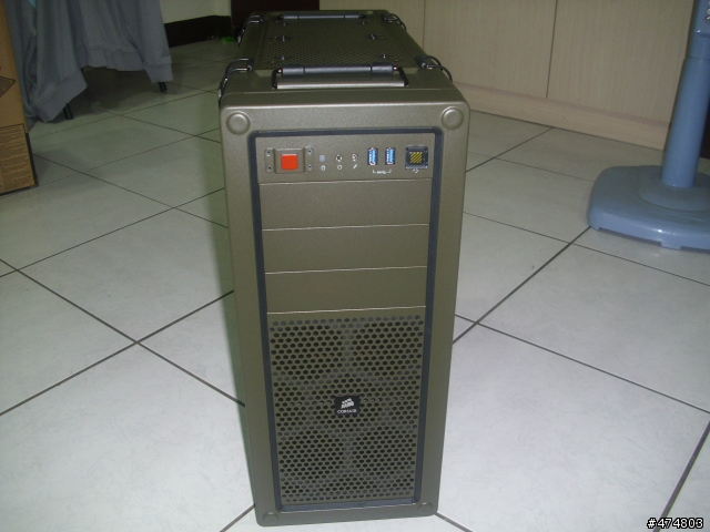 濕內褲的逆襲~~~CORSAIR VANGEANCE C70 機殼不專業開箱